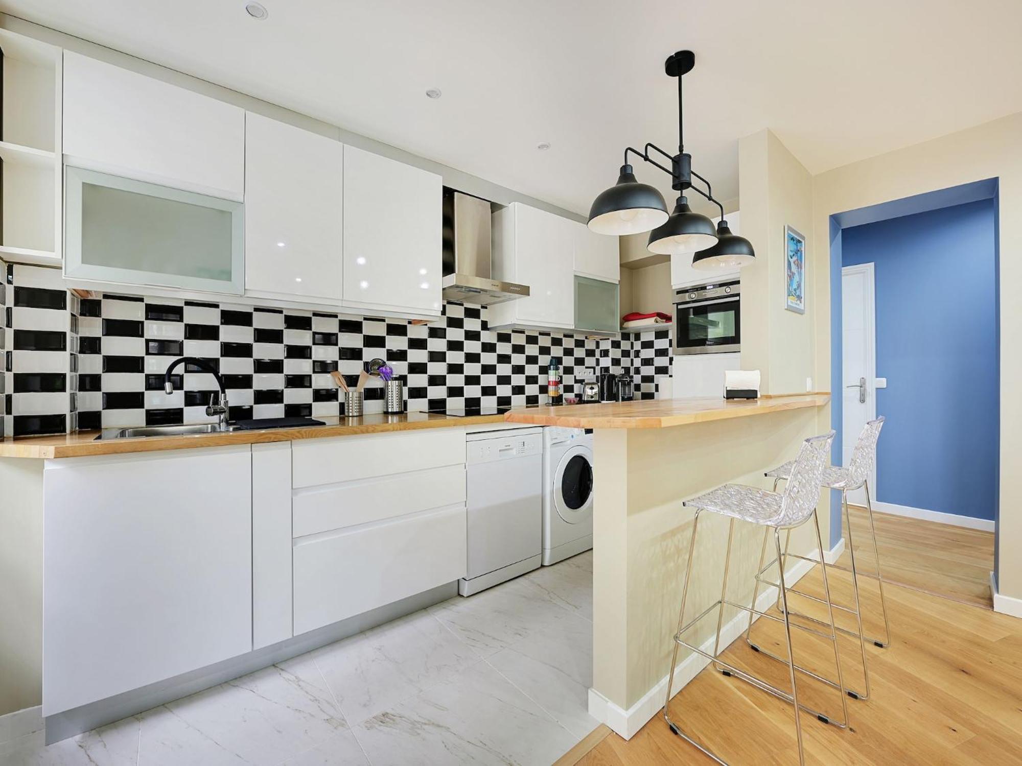 Superb 2bdr 5p Pere Lachaise Tenon Appartement Parijs